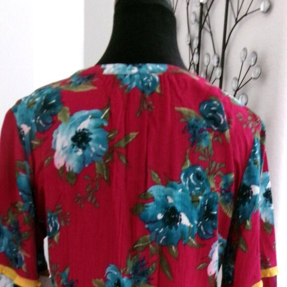 New Pioneer Woman Flowy Gauze Floral Print Boho Top Blouse S Fuchsia Red Blue - Picture 7 of 12